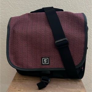 Rickshaw Bags - Crossbody Mini Commuter Bag
